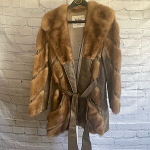 Koslow’s Vintage Mink Fur Women's Coat